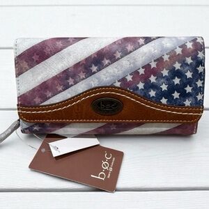 NWT B.O.C. Born Old Glory American Flag Wallet